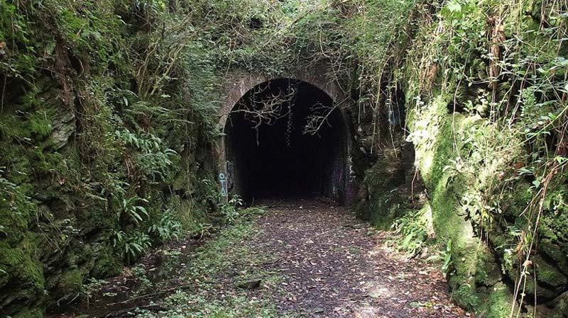 MountElliot Tunnel